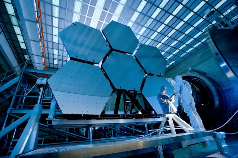 Industrie 4.0 in der Krise: Zusätzliche Herausforderung oder endgültige Lösung?